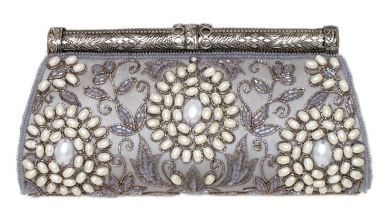 Antique Frame Pearl Flower Clutch