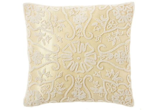Net Pearl Pillow