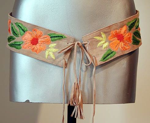 Suede Flower Embroidery Belt