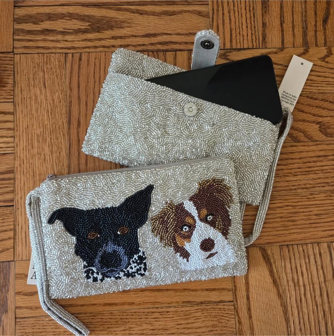 Pet Cellphone Wristlet